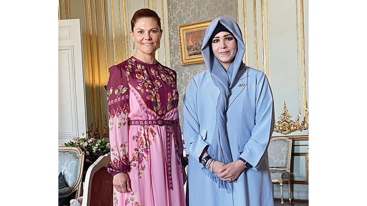 لطيفة بنت محمد تلتقي ولية عهد السويد لتعزيز العلاقات الثنائية
